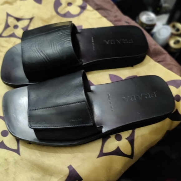 Prada leather slides - Picture 8 of 8